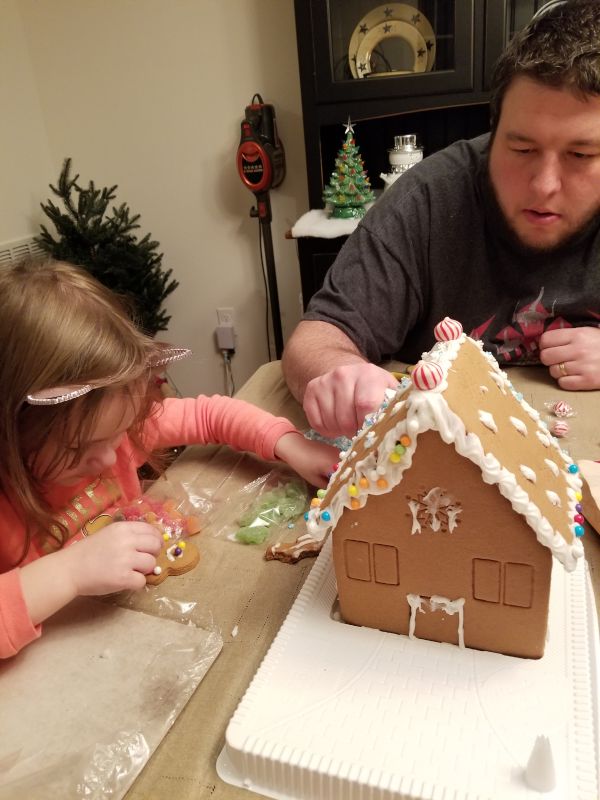 Building the Traditional Gingerbread House