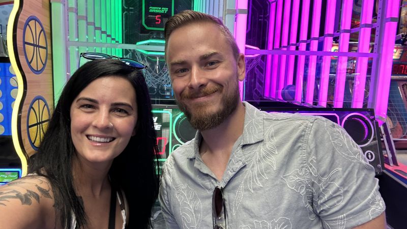 Playing Arcade Games & Eating Ice Cream at the Board Walk