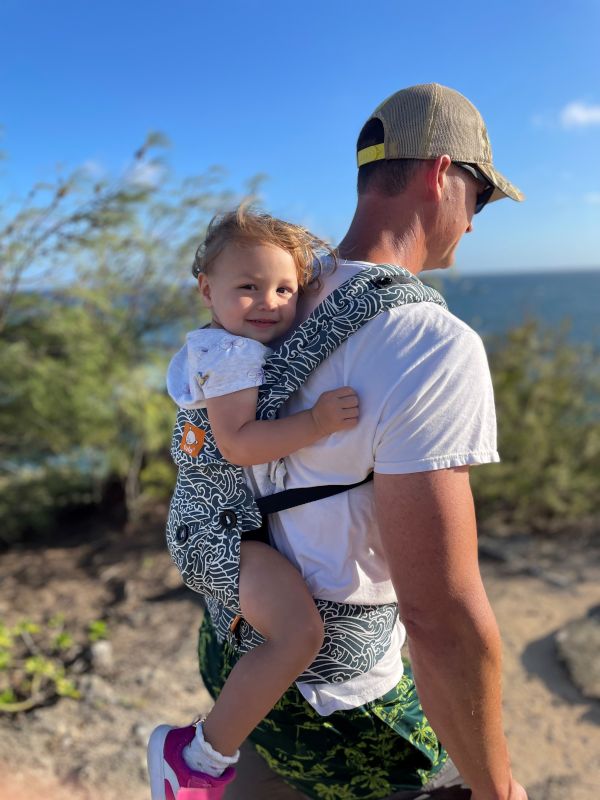 Kylie & Daddy Hiking in Hawaii